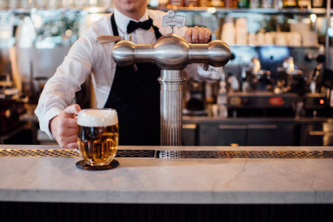 aow_bar_pilsner-urquell